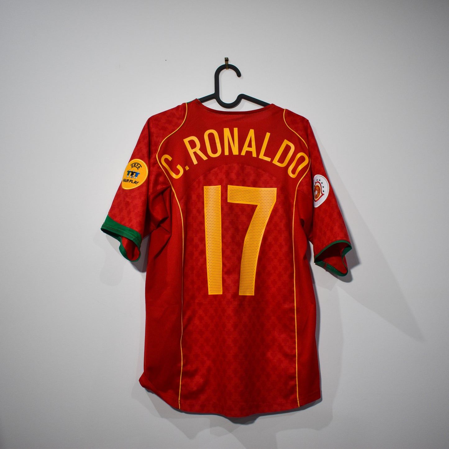 Portugal Home 2004 - Cristiano Ronaldo #17